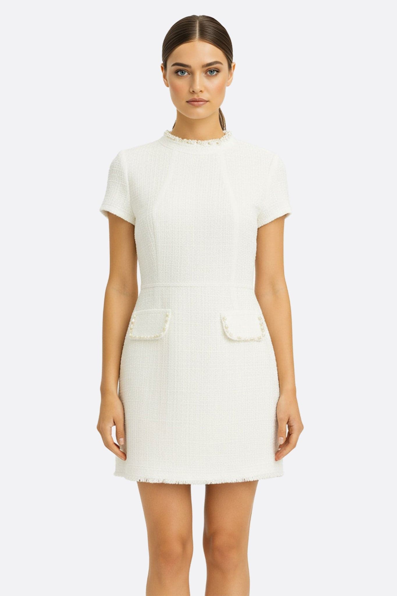 Short ivory tweed dress with gold beaded collar, perfect for an elegant evening or refined event