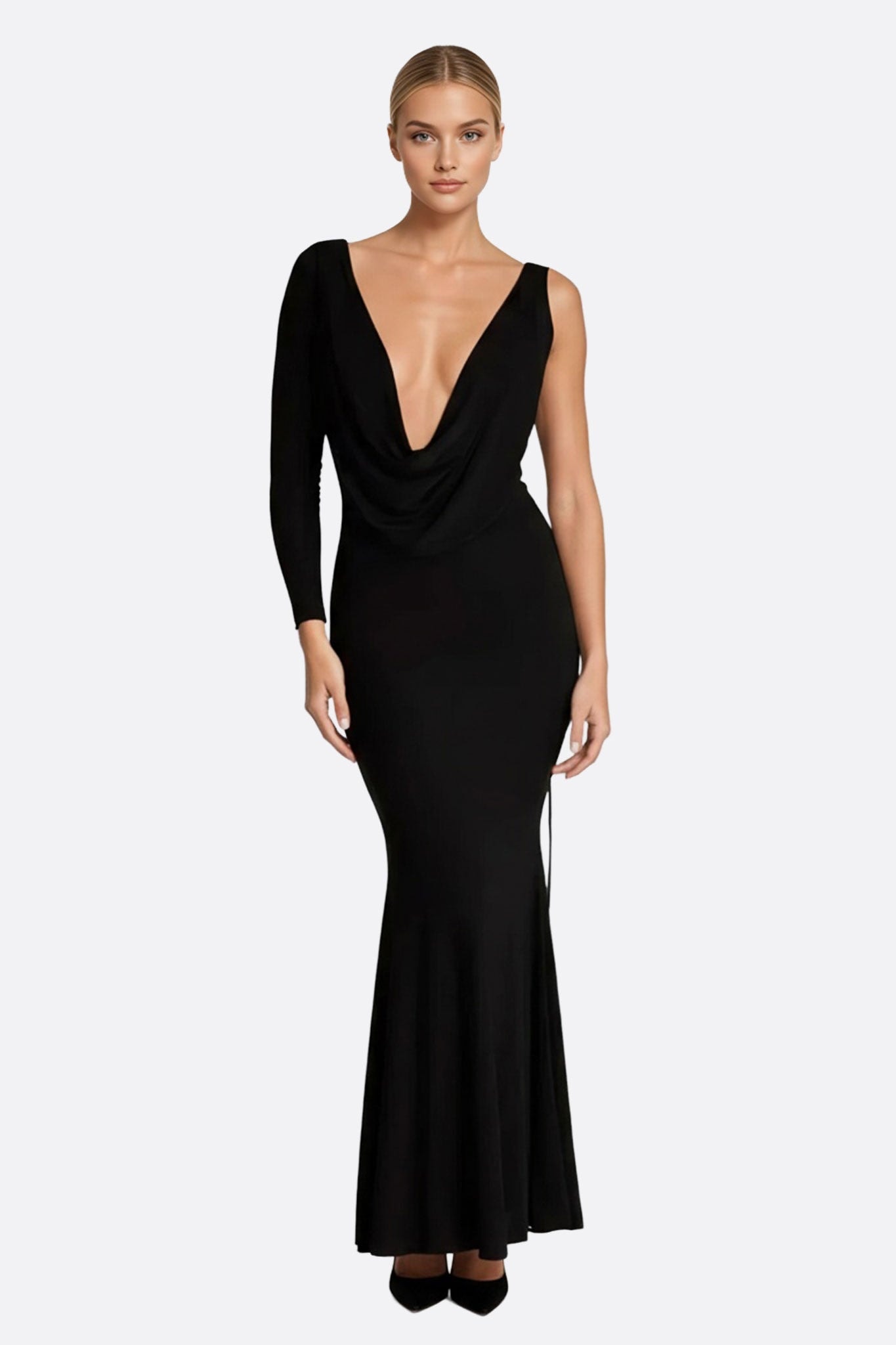 Langes schwarzes Kleid mit tiefem Schalkragen, feinen Kordeln, chic für einen eleganten Abend.