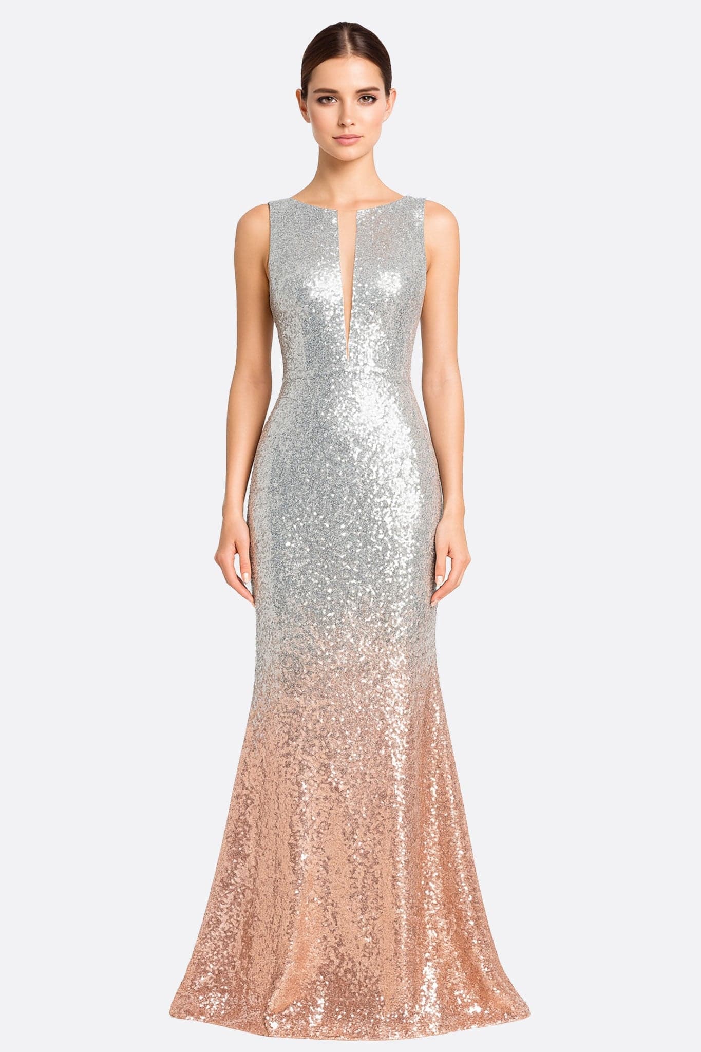 Robe sirène longue en tulle transparent ornée de sequins dorés, parfaite pour des soirées élégantes raffinées.